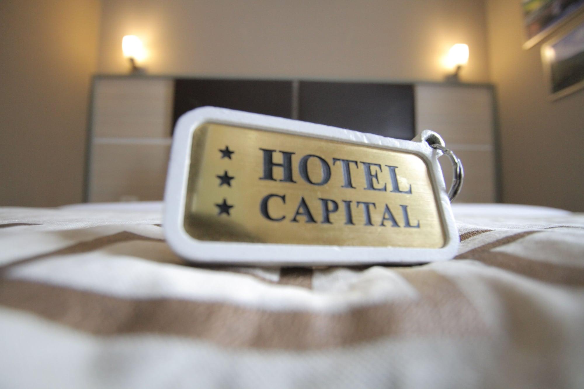 Capital Tirana Hotel Bruci Exteriör bild